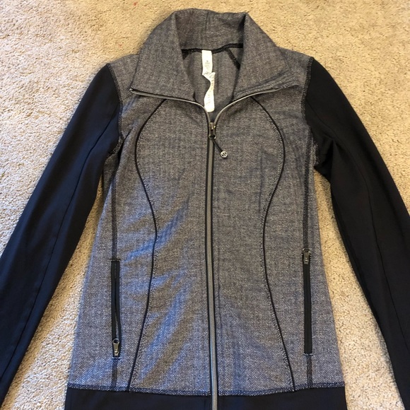 Lululemon zip up - Picture 2 of 5